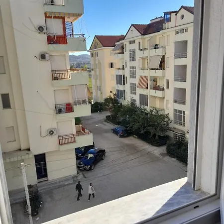 Azure Sands Golem Golem (Tirana)