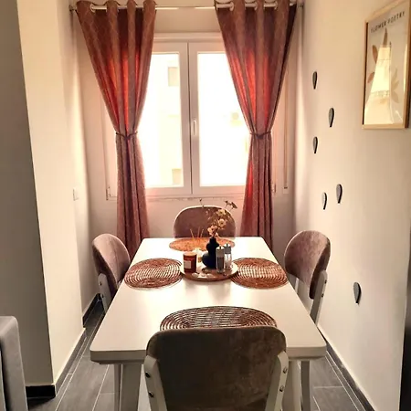 Apartment Azure Sands Golem *