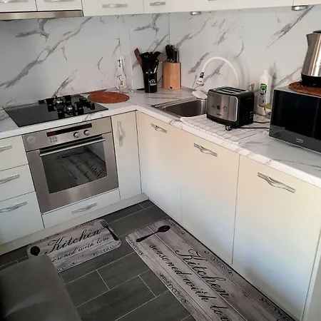 Daire Azure Sands Golem (Tirana)